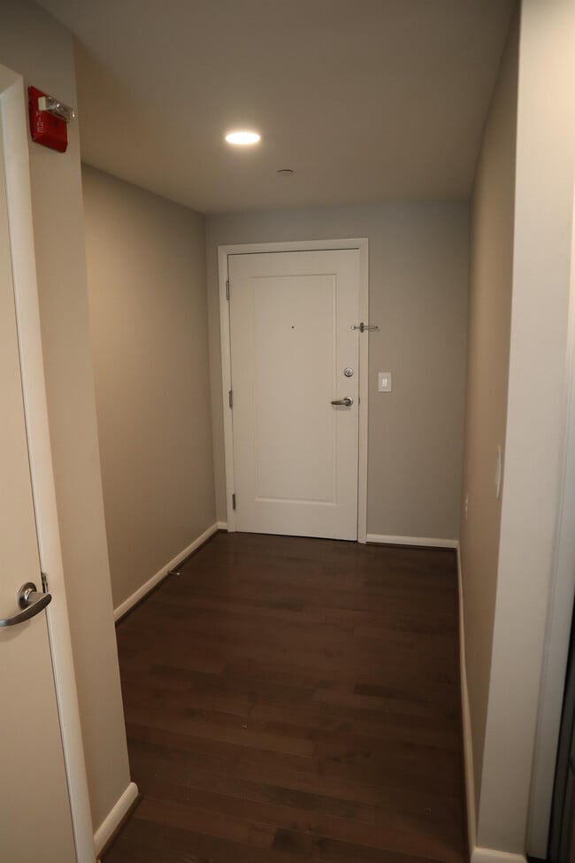 Building Photo - 350 G St SW