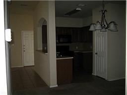 Building Photo - 1009 Newcastle Dr