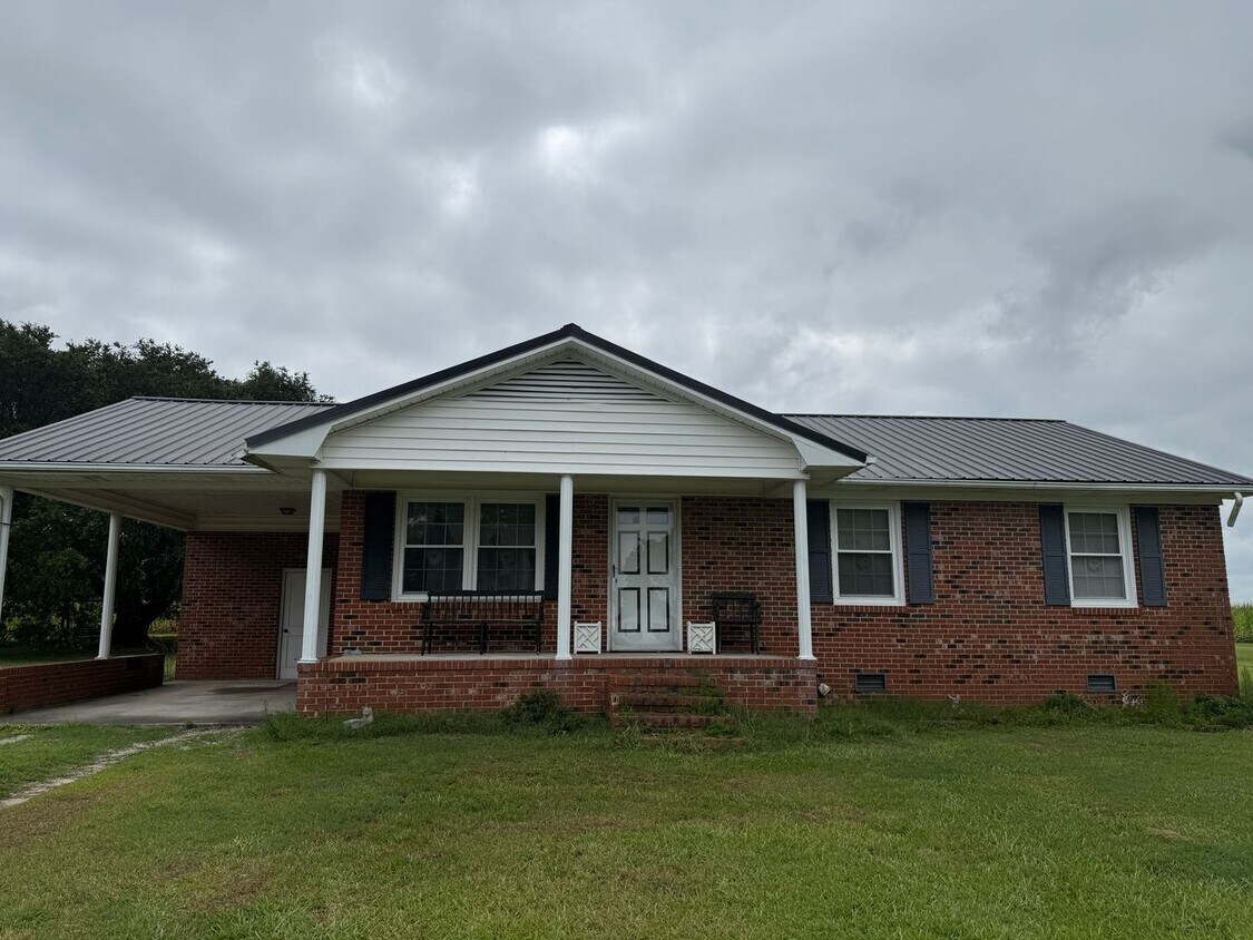 Foto principal - 4553 Mark N Smith Rd