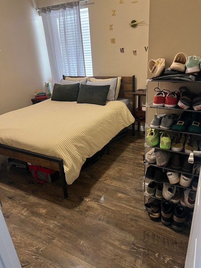 Foto del edificio - O102 2 Bedroom 2 Bathroom Apartment in Hildale *utilities included*