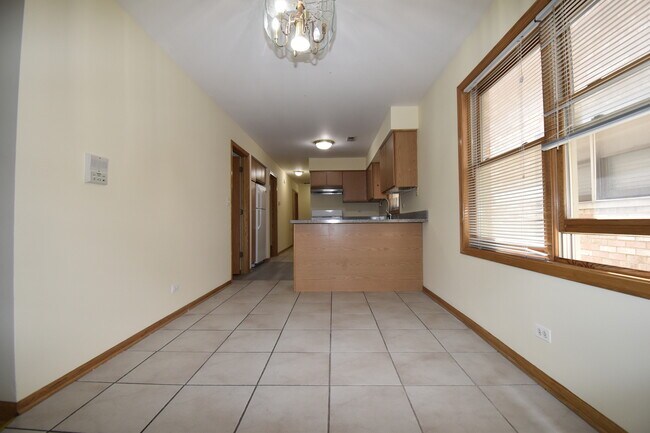 Foto del edificio - 2729 W 37th Pl