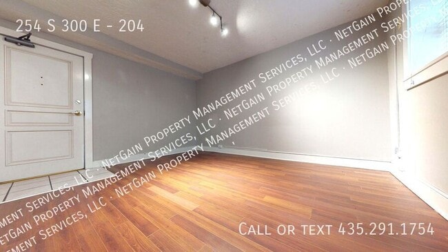 Building Photo - 254 S 300 E
