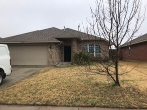 Building Photo - 4305 Snowy Owl Dr