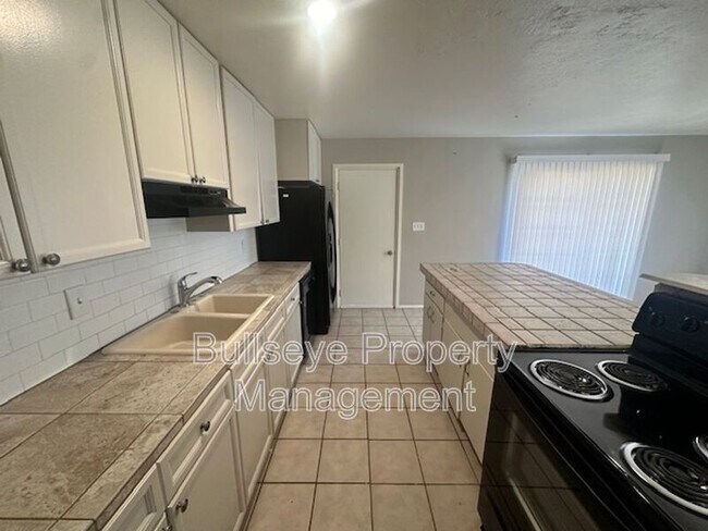 Foto del edificio - 3632 W Ocotillo Rd