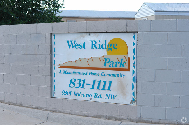 Foto del edificio - West Ridge Park