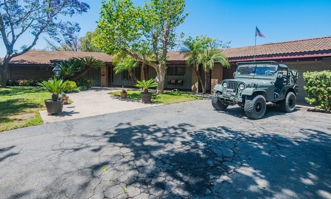 Building Photo - 3 Bedroom Ranch-Style Home on Avocado Grove Property in South Morro Hills