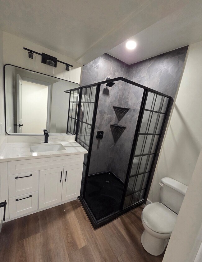 Foto del edificio - 12348 Trout Lk Ln