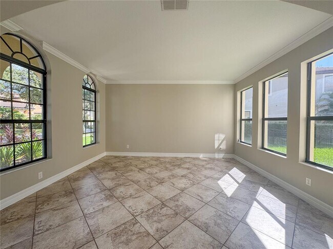 Building Photo - 20318 Chestnut Grove Dr