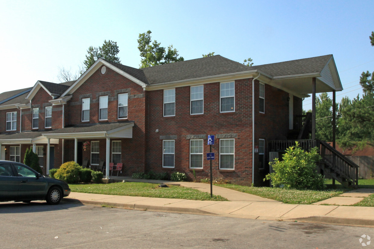 Primary Photo - Marian Village Apartments