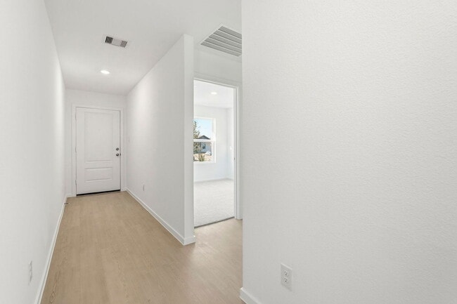 Foto del edificio - 2821 Cedar Dr