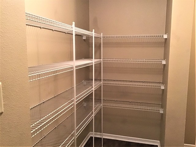 Foto del edificio - 816 Colonial Way