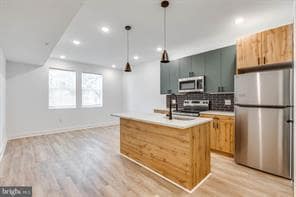 Foto del edificio - 2348 N Park Ave