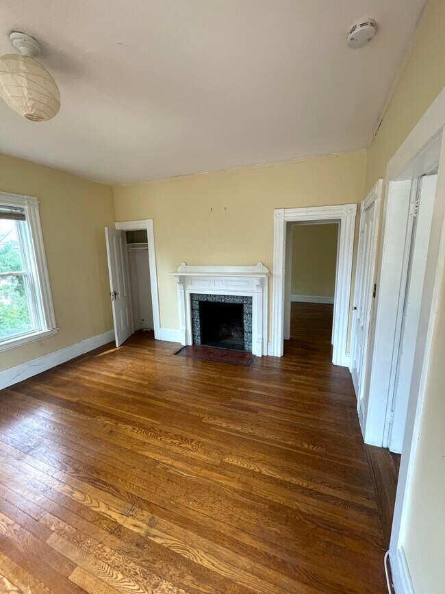 Dormitorio principal - 133 Eliot Ave