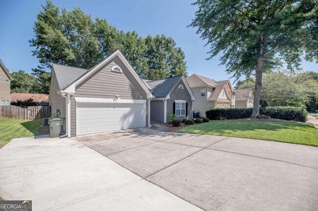 Building Photo - 3036 Langley Close NW