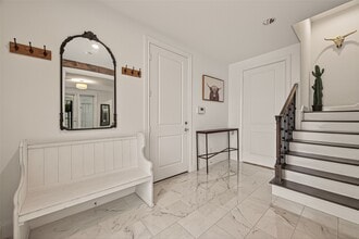 Building Photo - 2506 McKinney St