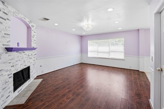 Building Photo - 6811 Brighton Hill Ln