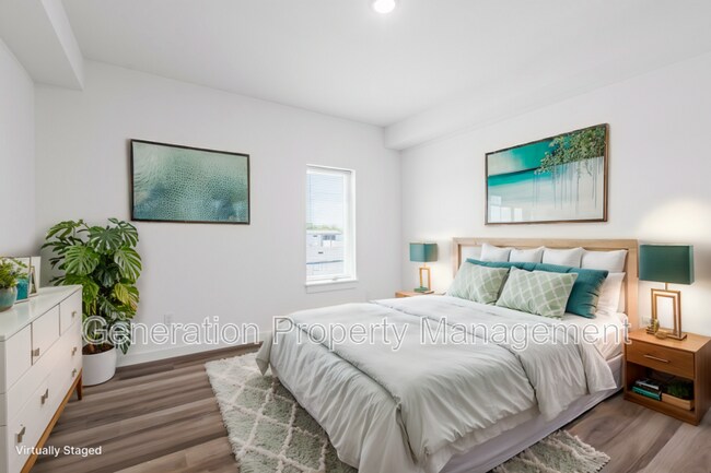 Foto del edificio - 901 E Main St