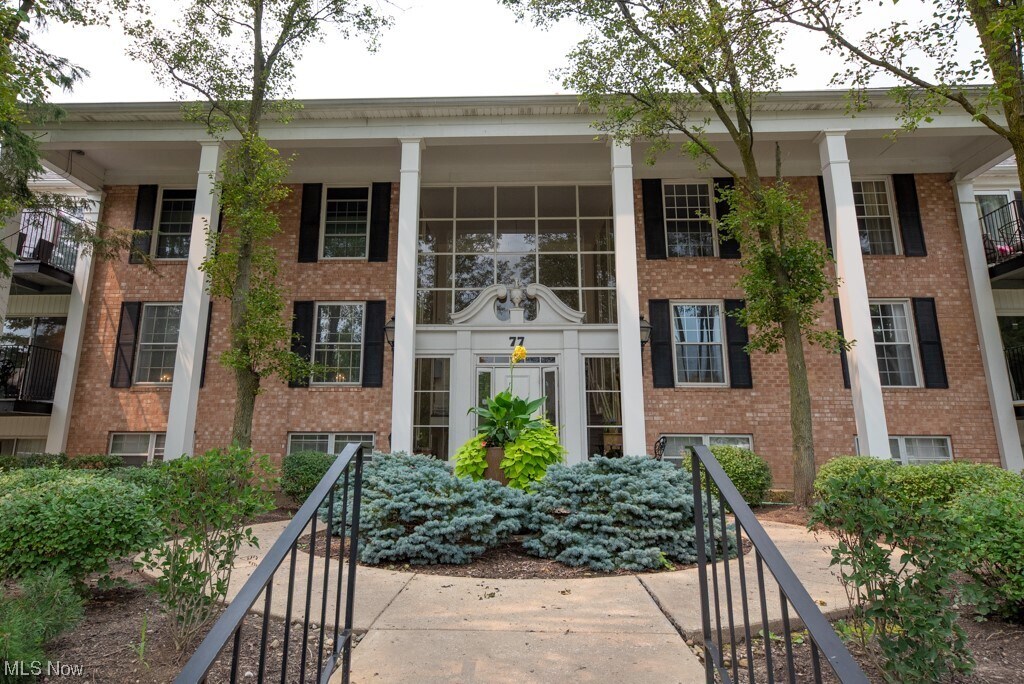 77 Atterbury Blvd Unit 210, Hudson, OH 44236 Condo for Rent in Hudson, OH
