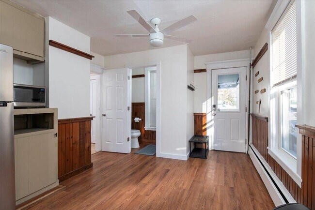 Foto del edificio - 122 Oak St