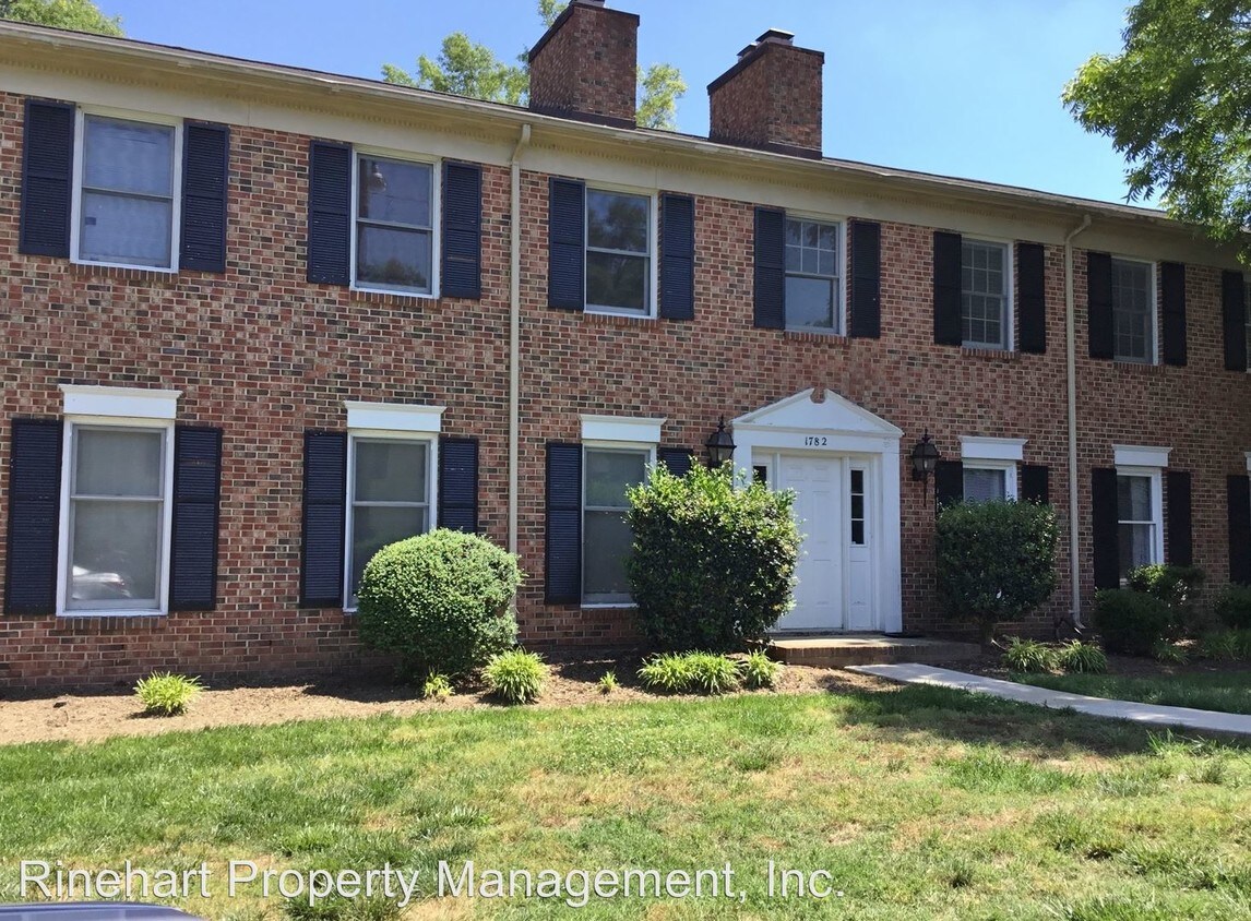 Primary Photo - 1782 Ebenezer Rd