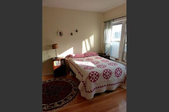 Building Photo - 2 bedroom in Chicago IL 60640
