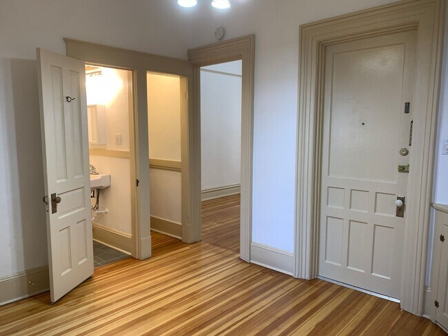 Foto del edificio - 292 Lark St