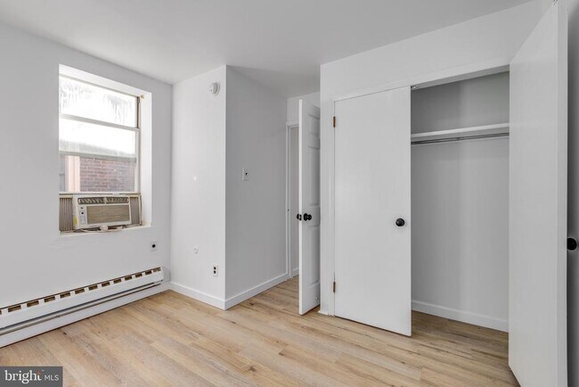 Foto del edificio - 4242 Pine St