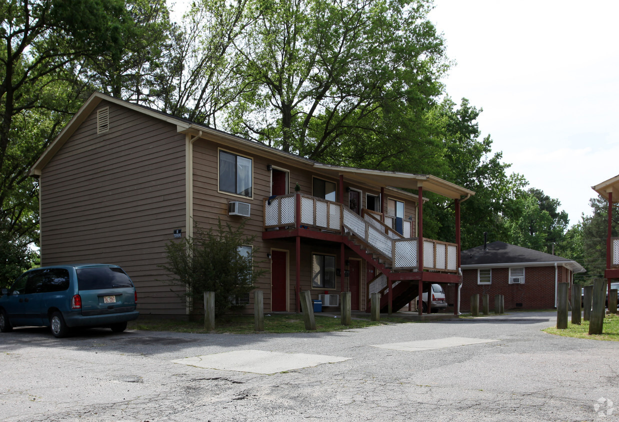 Primary Photo - 2331-2333 Taylor St