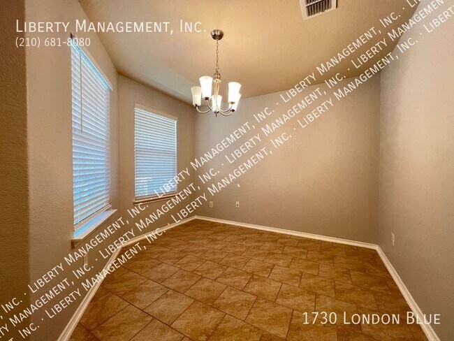 Foto del edificio - 4 Bedroom, 2.5 Bath home with Downstairs M...