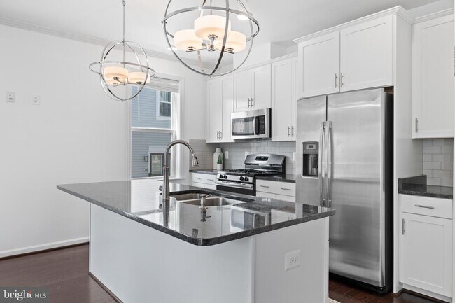 Foto del edificio - 41993 White Mills Terrace