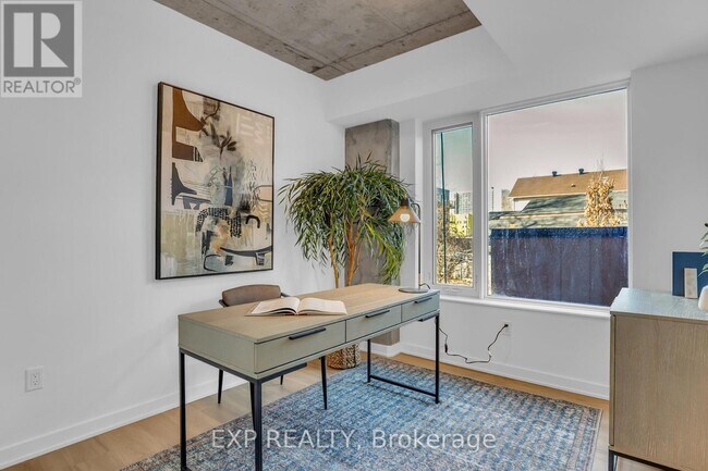 Building Photo - 36 Robinson Ave