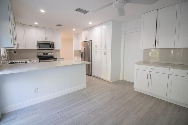 Foto del edificio - 4844 Grapevine Wy