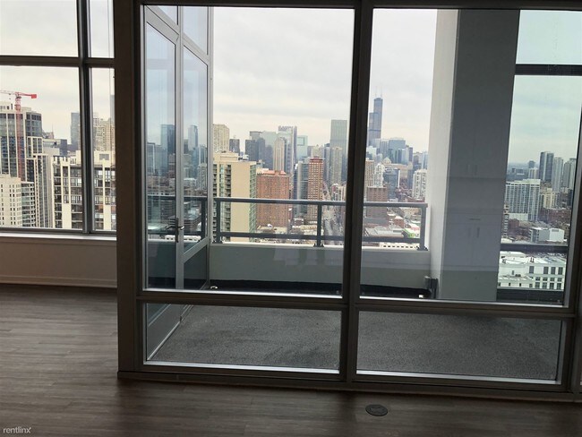Building Photo - 3 br, 3 bath  - 1219 N LaSalle #3410