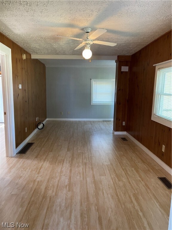 Building Photo - 248 Oak Grove Dr