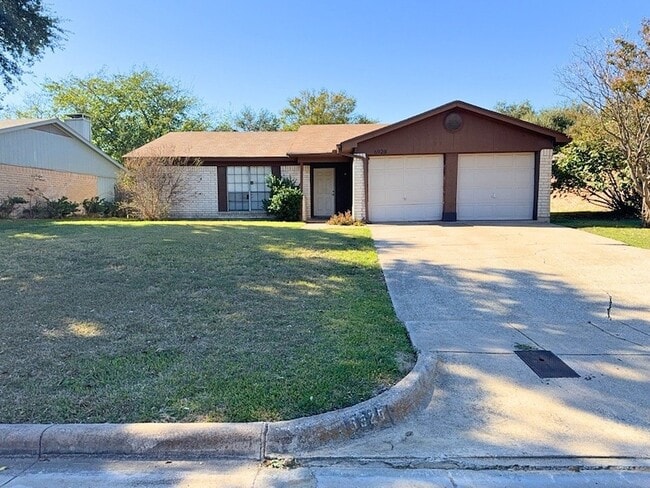 Photo - 6920 Misty Meadow Drive S Unit House