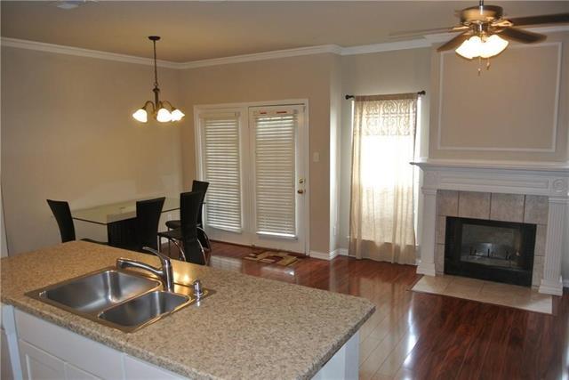Building Photo - 2366 Southcourt Cir