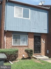 Building Photo - 1126 Barnaby Terrace SE