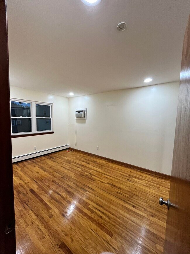 136 Grant Ave, East Newark, NJ 07029 House for Rent in East Newark