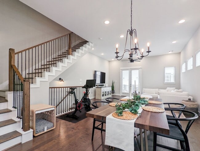 Photo - 1114 W 15th 1/2 St Townhome