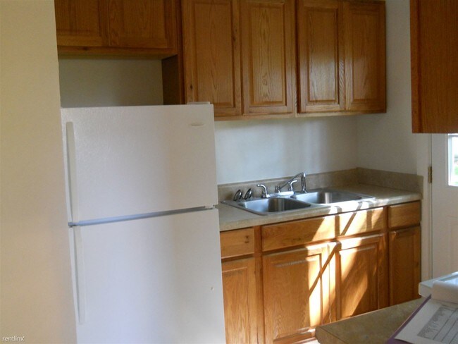 Building Photo - 4 br, 2 bath House - 1432 Shelton Ave