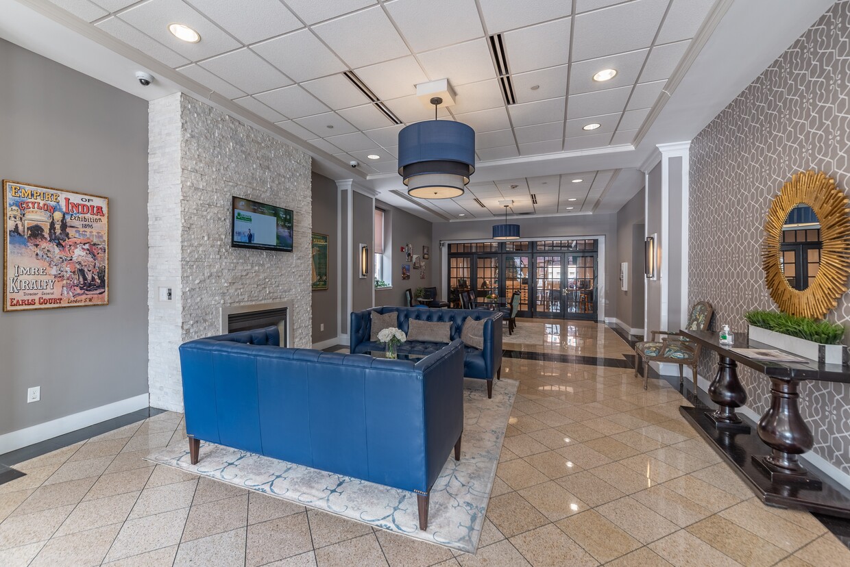 Stunning Main Entrance Lobby - Renaissance at the Power Building