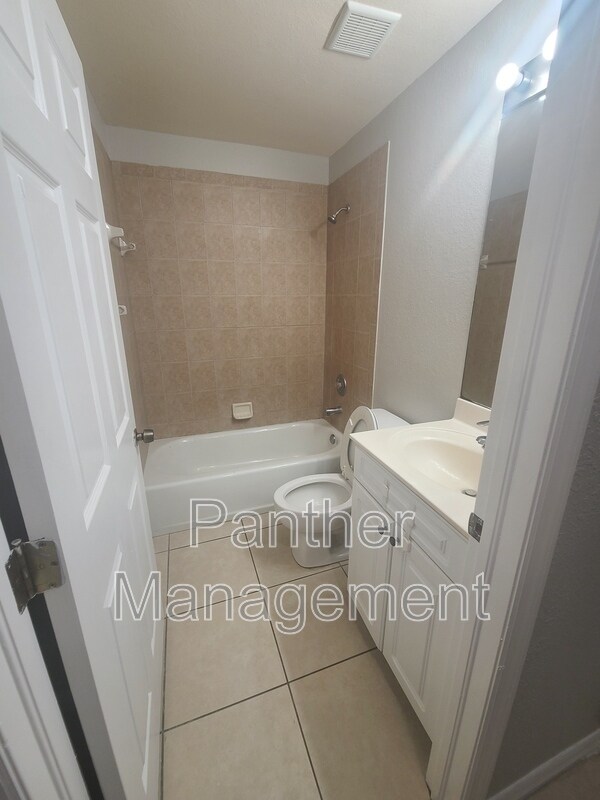 Foto del edificio - 4610 Douglas Ln
