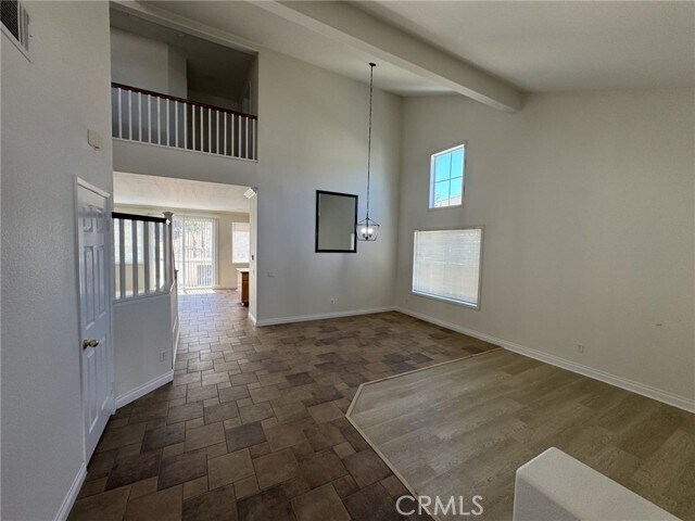 Foto del edificio - 13858 Buckskin Trail Dr