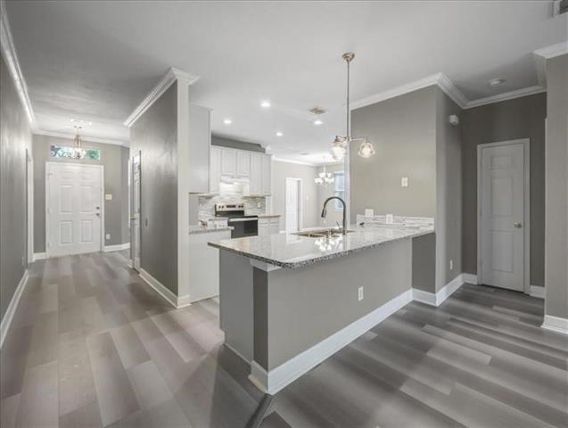 Building Photo - 4034 Carrington Dr