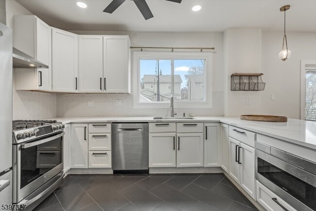 Building Photo - 45 Clark Ave