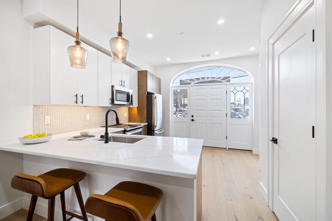 Photo - 33 Fairmount Ave Townhome