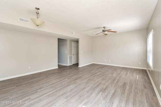 Building Photo - 1903 Paddle Wheel Dr