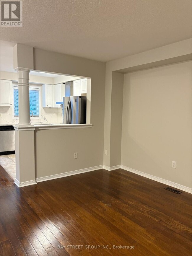 Building Photo - 19 CORANTO Way