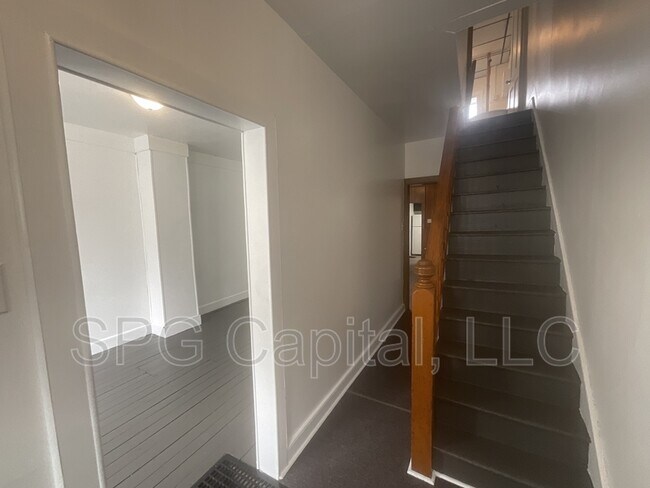 Foto del edificio - 139 Cedar St