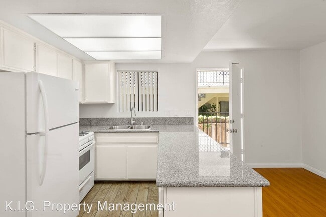 Building Photo - 3102 Bagley Ave